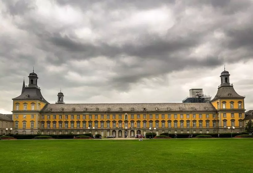 Отель Villa Von Sayn