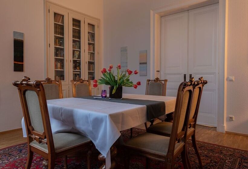 בית מלון כפרי Villa Von Sayn