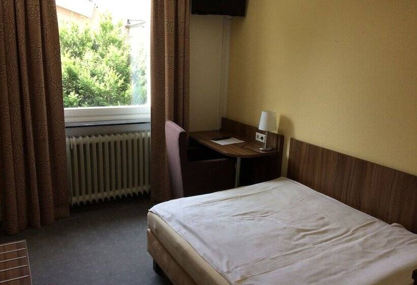 בית מלון כפרי Villa Von Sayn