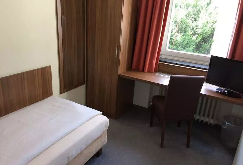 Отель Villa Von Sayn