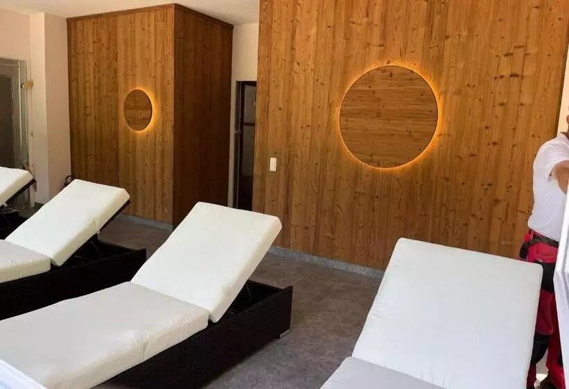 Morada Hotel Alexisbad