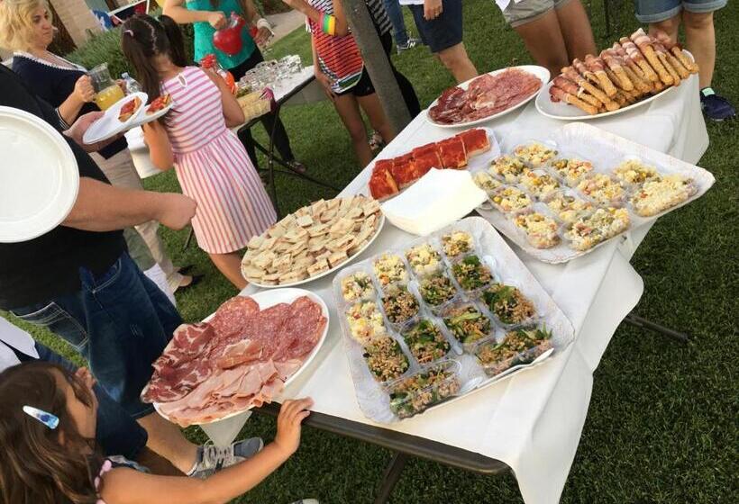 إقامة Agriturismo Le Rondini Di Francesco Di Assisi