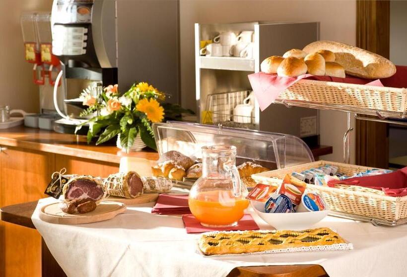 إقامة Agriturismo Le Rondini Di Francesco Di Assisi