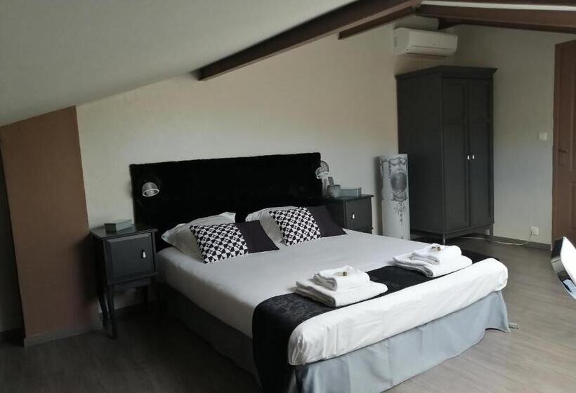 تختخواب و صبحانه La Villa Carcassonne, Cité 8 Min à Pieds, Clim, Piscine, Full Wifi, Borne 7,5kw, Vélo élect, Parking