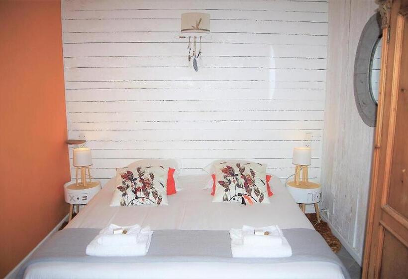 تختخواب و صبحانه La Villa Carcassonne, Cité 8 Min à Pieds, Clim, Piscine, Full Wifi, Borne 7,5kw, Vélo élect, Parking