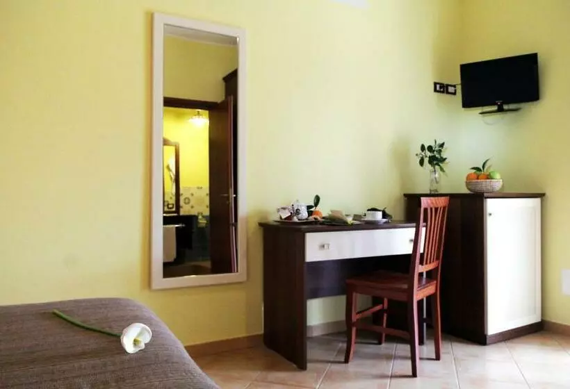 Hotelli Agriturismo Montalbano