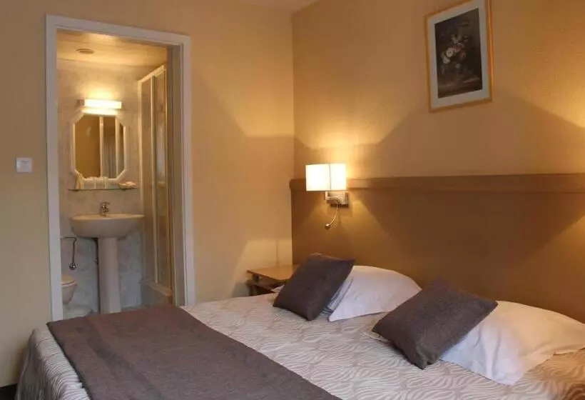 Hotelli Auberge Des Trois Châteaux