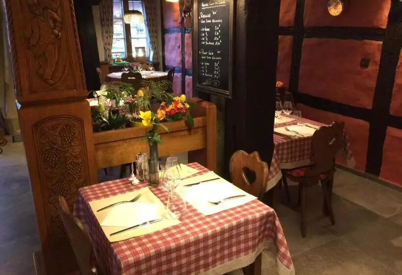 Hotelli Auberge Des Trois Châteaux