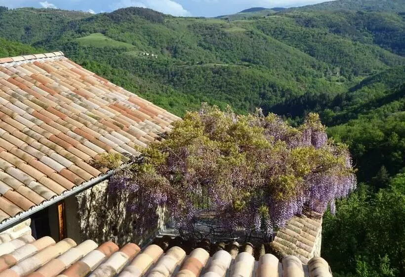 Hotelli Gîte De Chapelèche Les Glycines