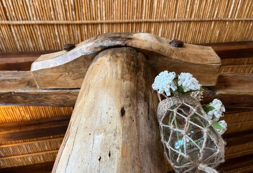 Otel Masseria Santacatrini