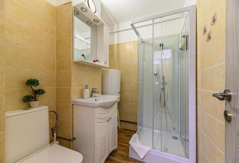 Jad   Family Apartments & Studios