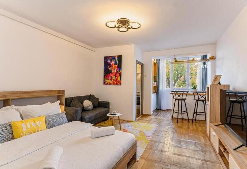 Jad   Family Apartments & Studios