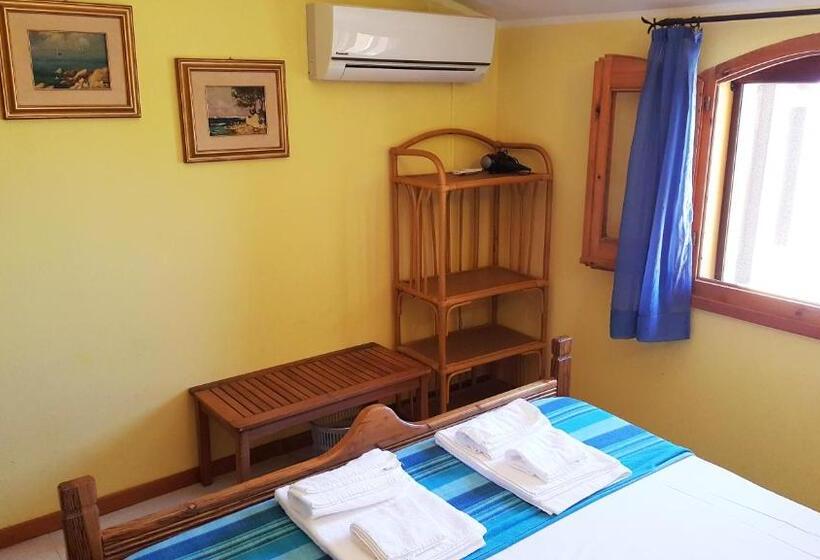 Пансион La Baia Apartments