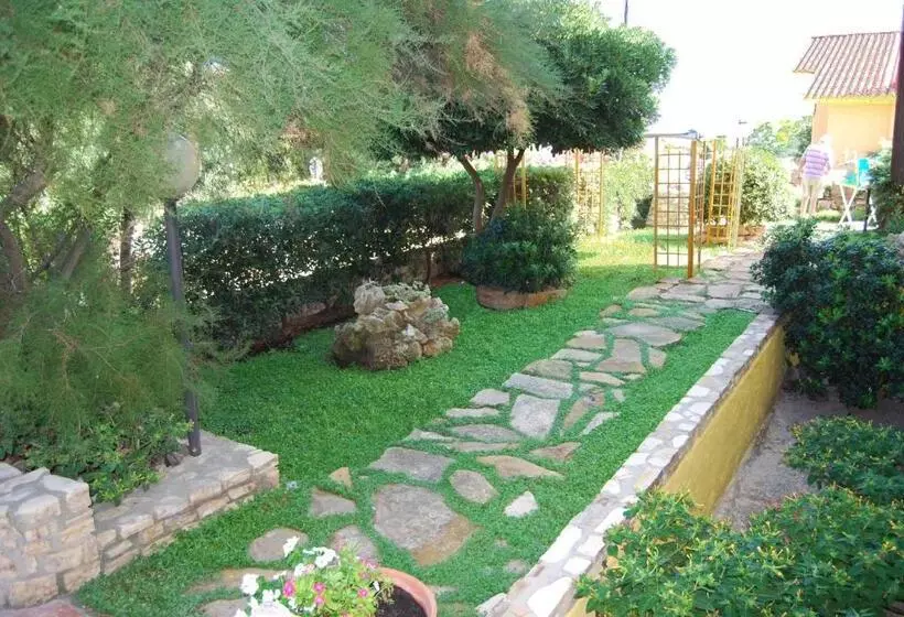 ペンション La Baia Apartments