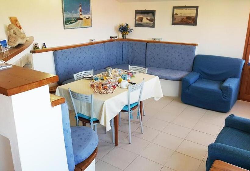 Пансион La Baia Apartments