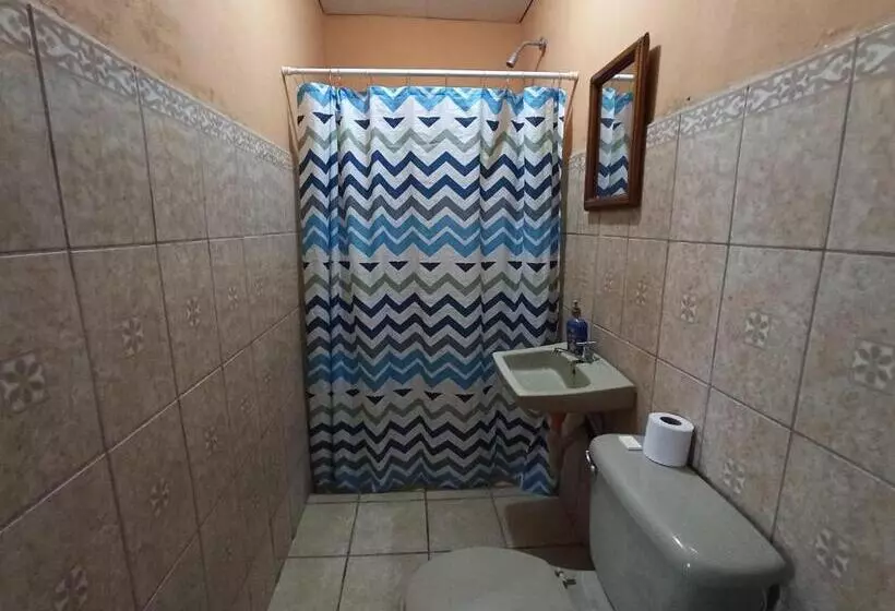 Aamiaismajoitus (B&B) Ometepe House