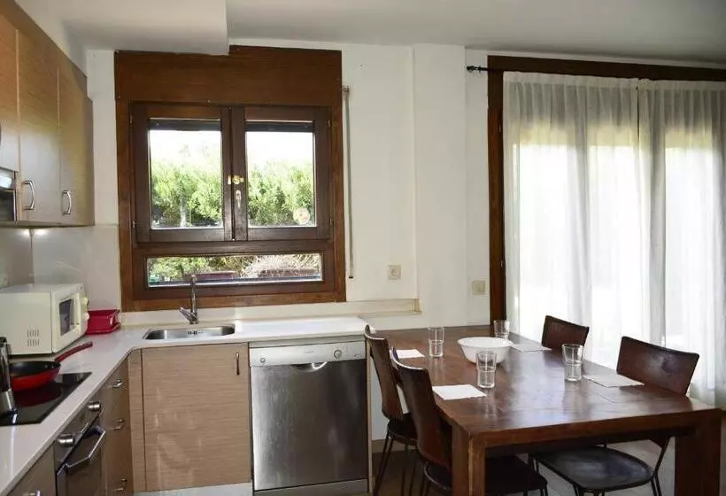 Apartaments Sort Pirineus