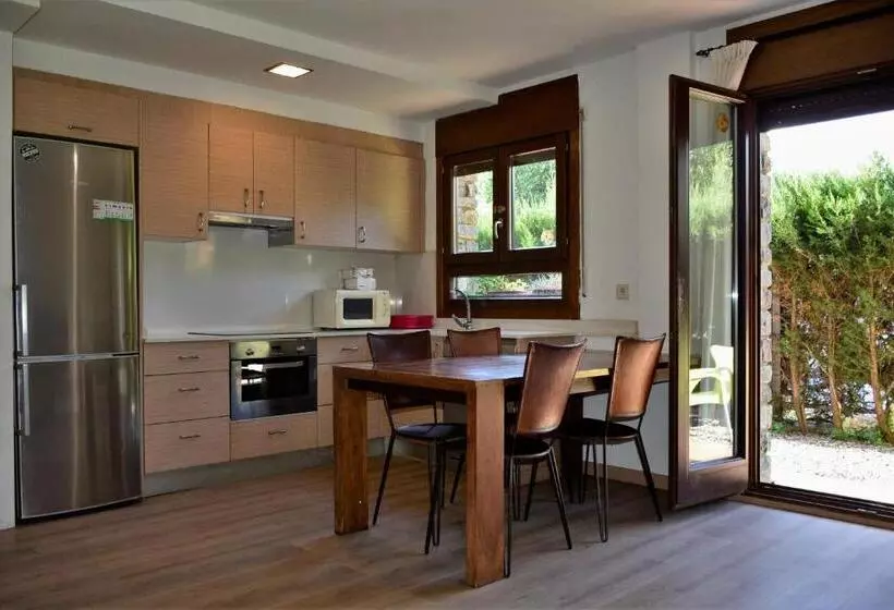 Apartaments Sort Pirineus