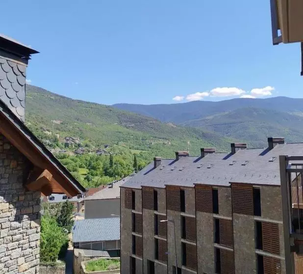 Apartaments Sort Pirineus