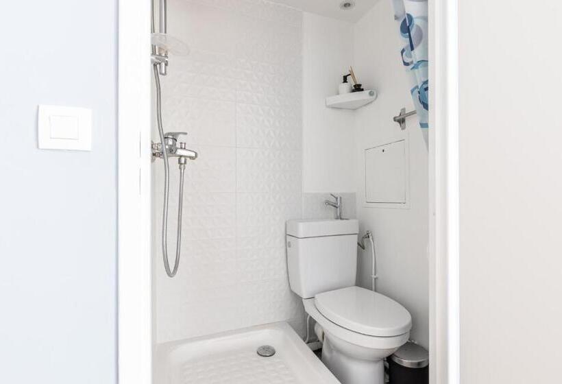 Design 3 Bedrooms Appartment, Near Champs Elysees