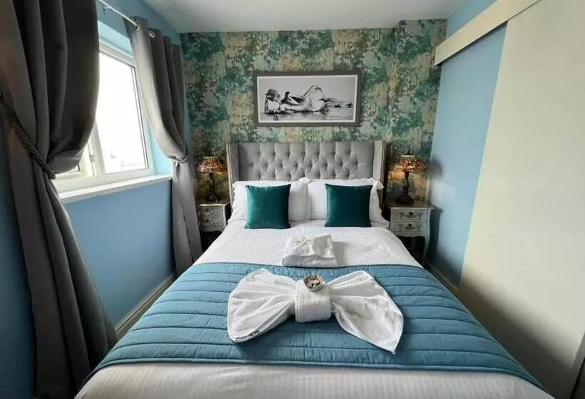 Hotelli Mcgraths Blackpool