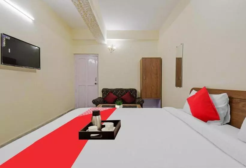 Hotelli Oyo 87217 Vibrant Inn