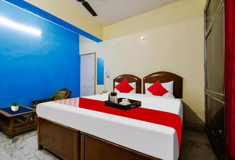 Hotelli Oyo 87217 Vibrant Inn