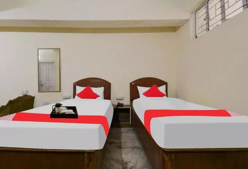 Hotelli Oyo 87217 Vibrant Inn