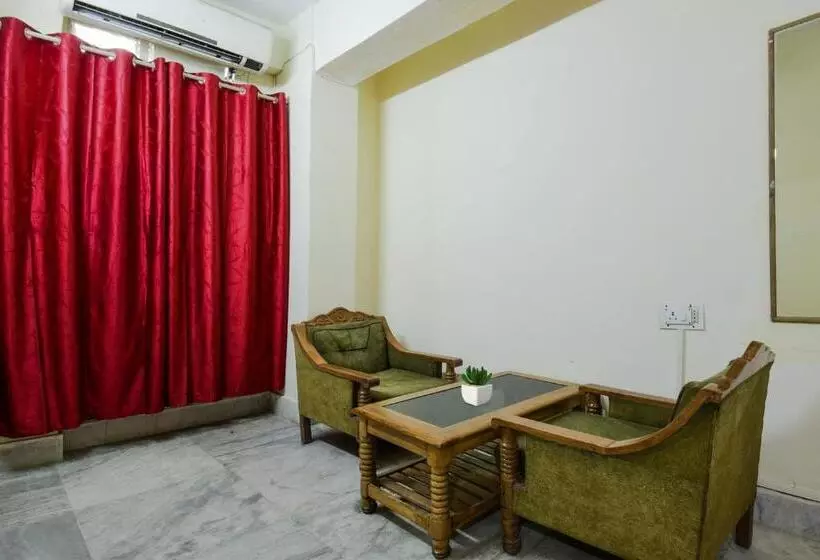 Hotelli Oyo 87217 Vibrant Inn