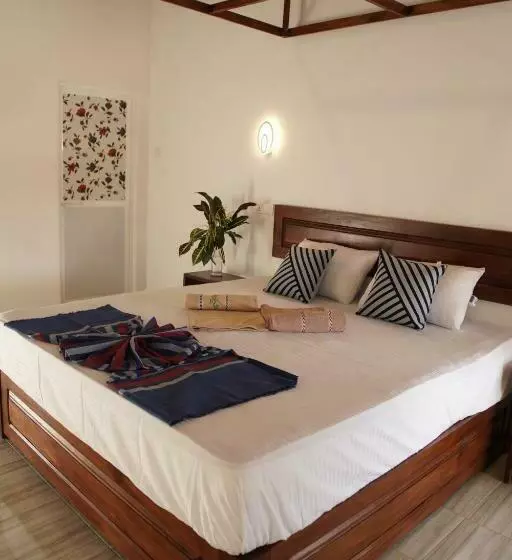 Hotelli Surf Nest Hiriketiya