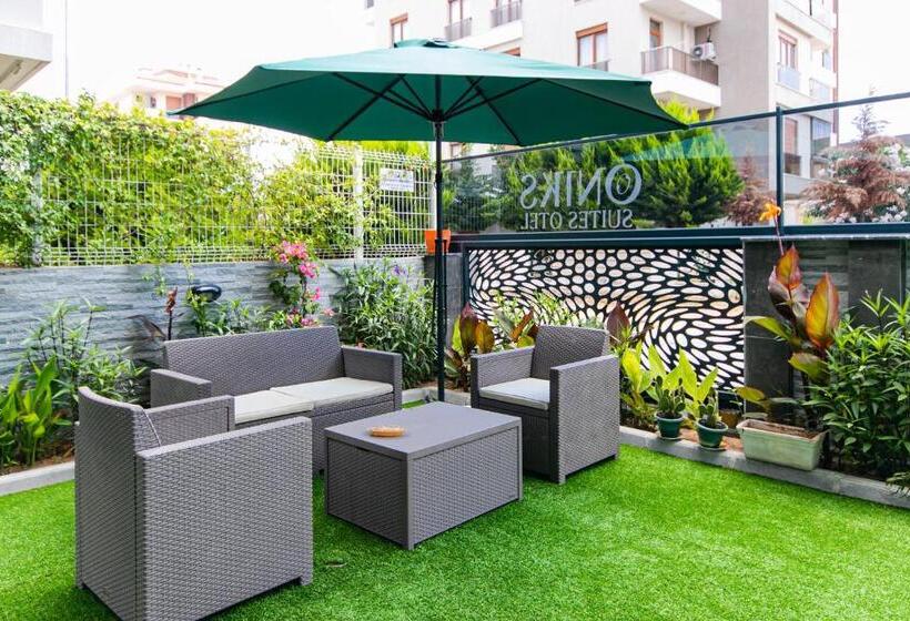 Oniks Comfort Suites