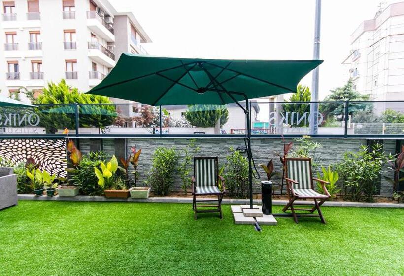 Oniks Comfort Suites