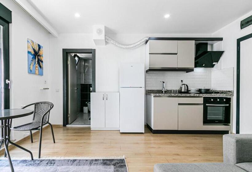 Oniks Comfort Suites