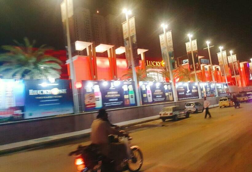 پانسیون Couple Guest House