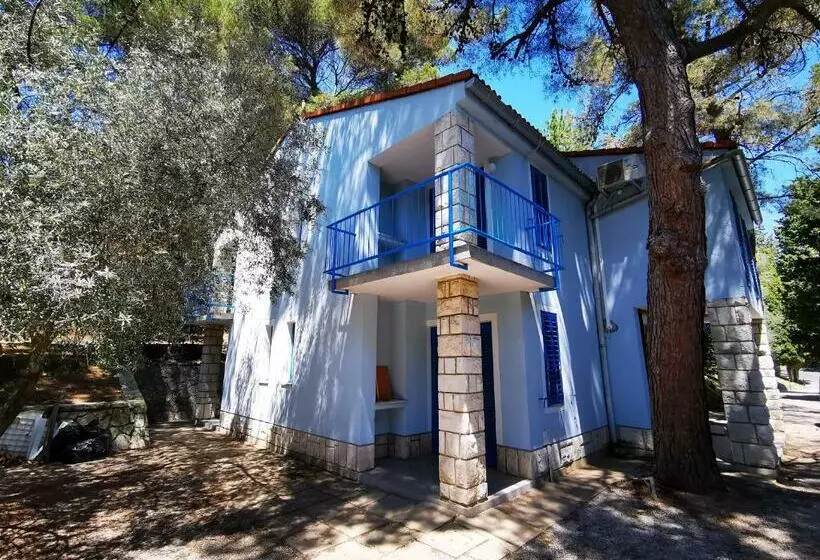 پانسیون Morski Gaj Resort