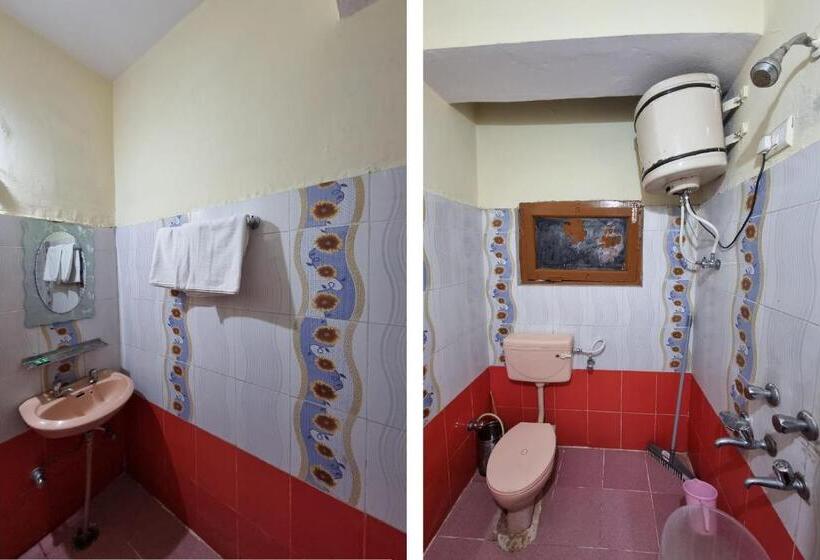 بنسيون Oak View