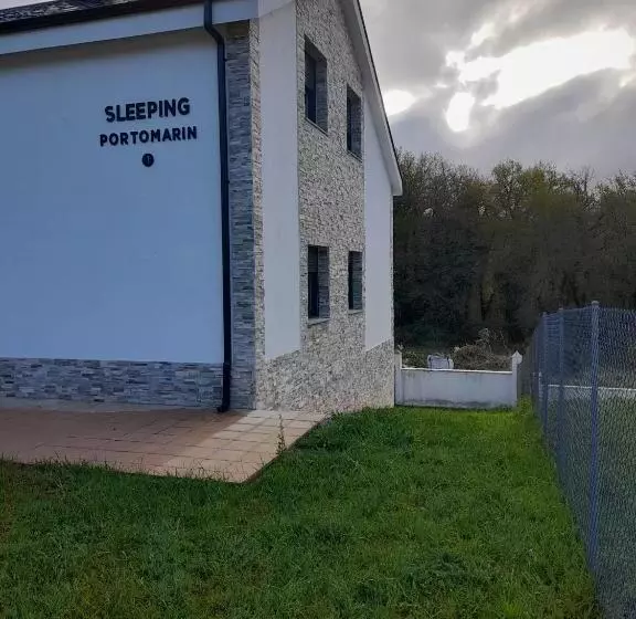 ペンション Sleeping Portomarin 1