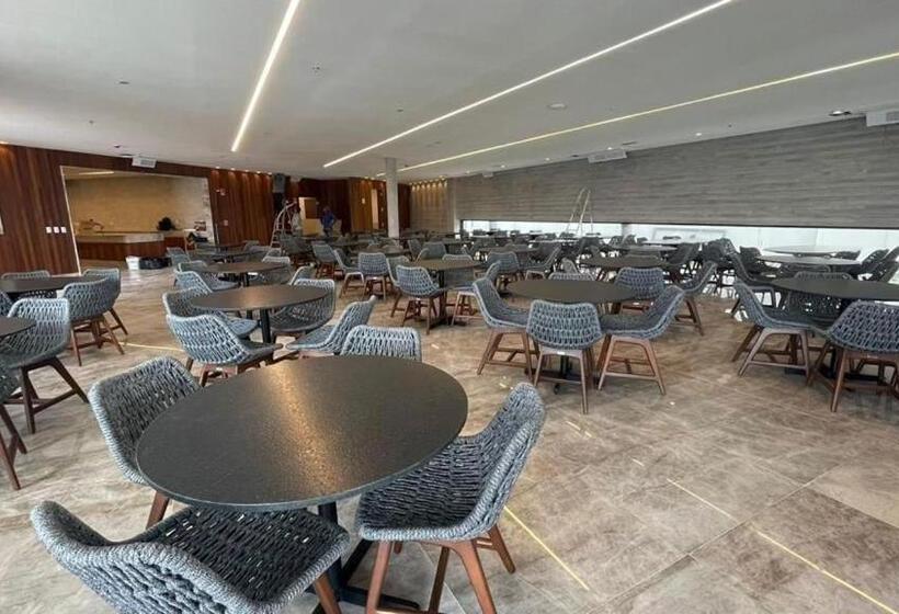 Salinas Premium Resort