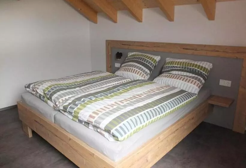 Ferienwohnungen Am Kapellenberg Losheim Am See