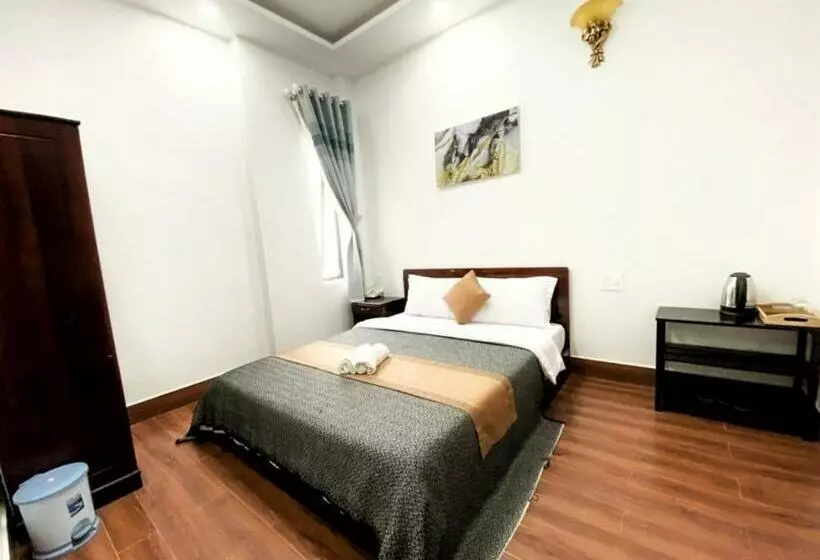 هتل Lanahome đà Lạt