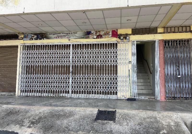 فندق Oyo Home 90381 Chaah Homestay 3