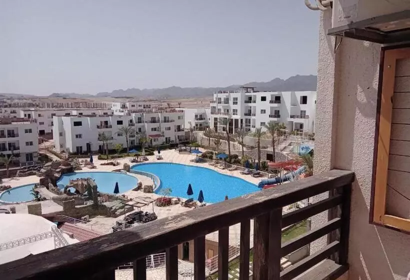 Jasmine Resort & Aqua Park