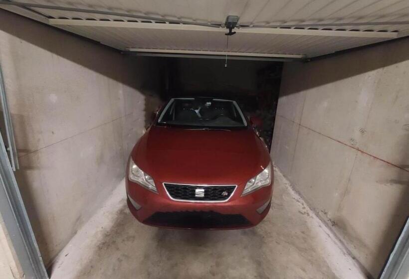 Le Dory Appartement Centre Ville Avec Terrasse, Parking & Wifi