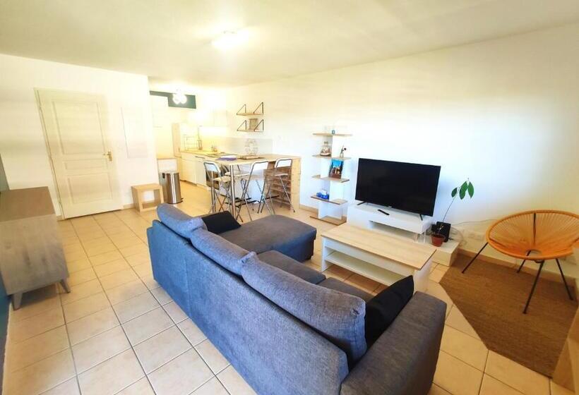 Le Dory Appartement Centre Ville Avec Terrasse, Parking & Wifi