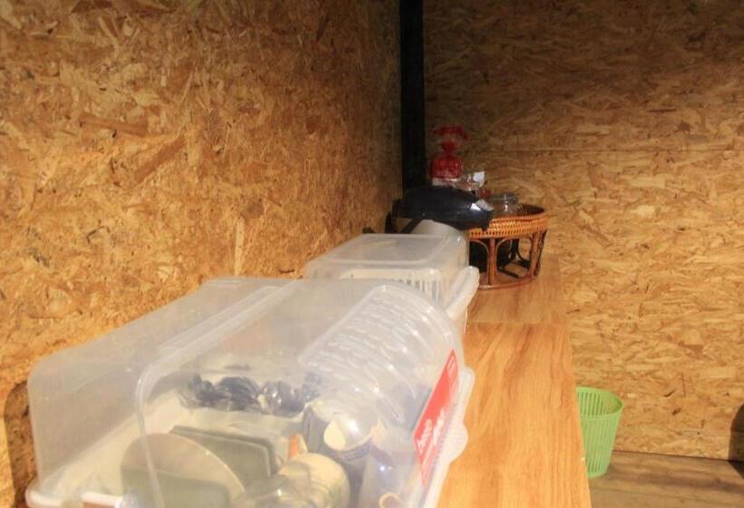 פנסיון เฮือนกว่าง