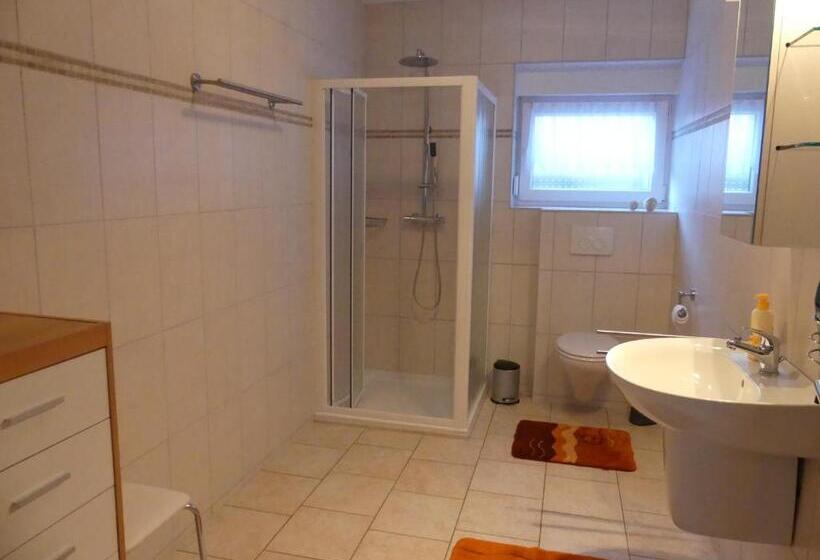 Schöne Ferienwohnung In Fischbach / Pfälzer Wald