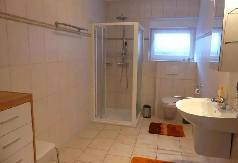 Schöne Ferienwohnung In Fischbach / Pfälzer Wald