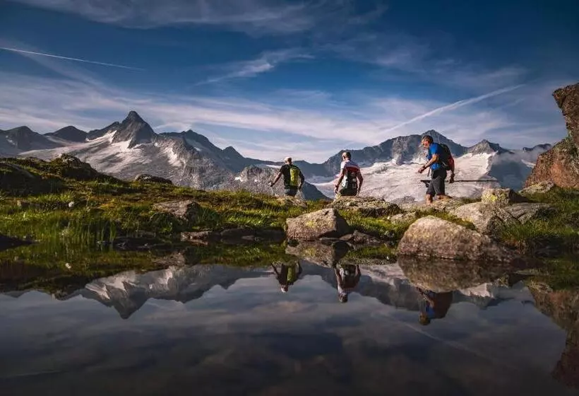 Alpenluxus Presents Cloud 9   Private Roof Terrace With Whirlpool