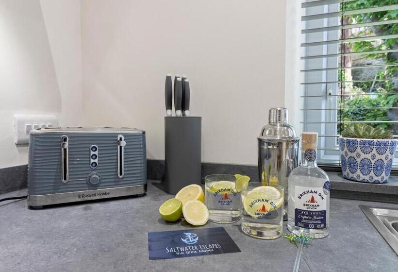 Bolton Plaice, Brixham