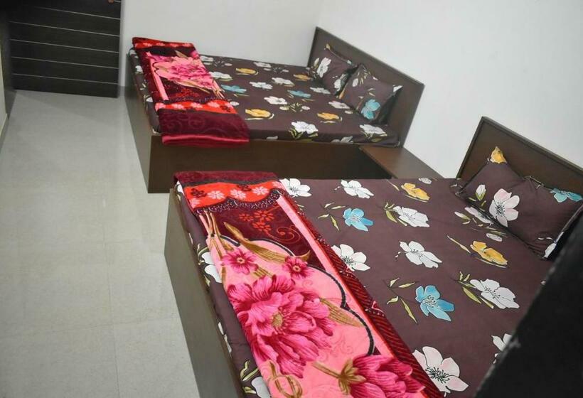 酒店 G S Palace By Wb Inn